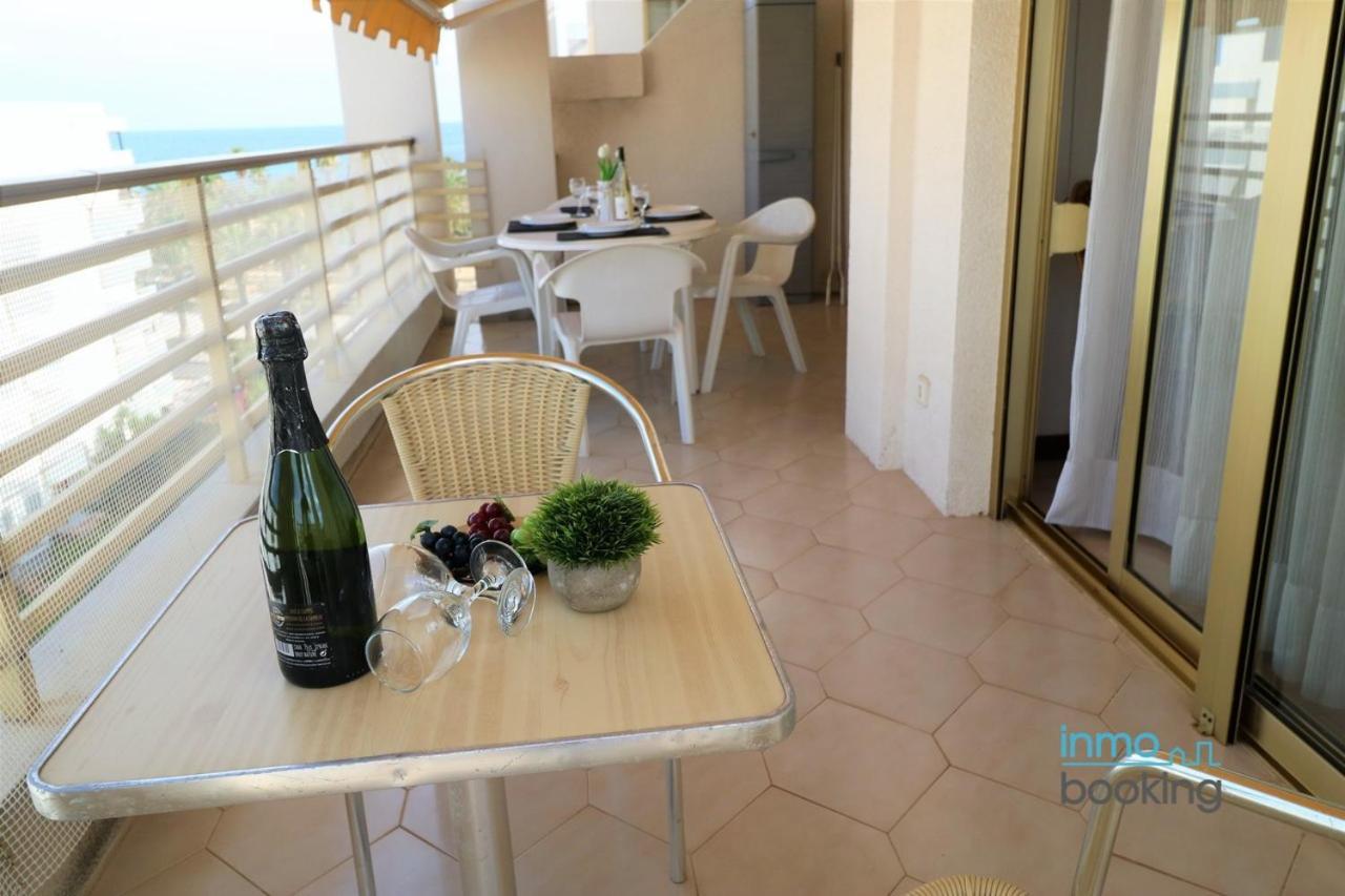 דירות סאלו Atico Novelty Con Vistas Al Mar מראה חיצוני תמונה